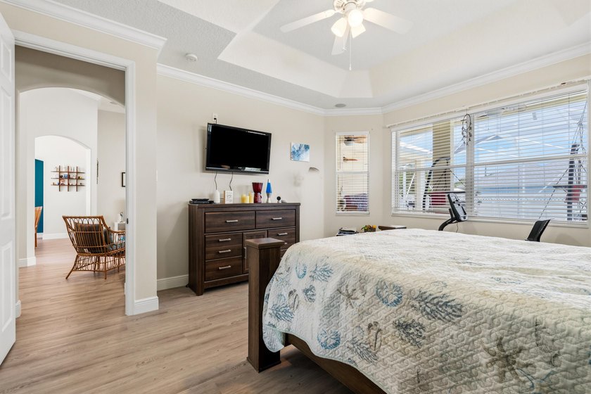 Pool home in the desirable Torino area with no HOA! This - photo 16