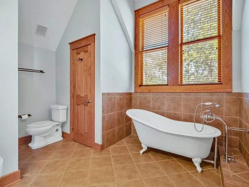 Nestled in the highly sought after Rivergate community, this - photo 27