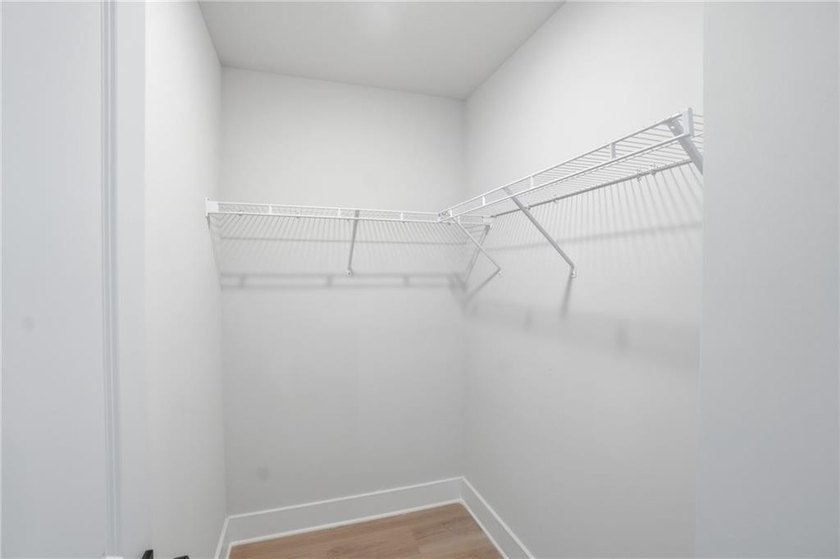 UPGRADED. NO HOA! RARE FIND IN THIS PRICE RANGE. BUYER - photo 47
