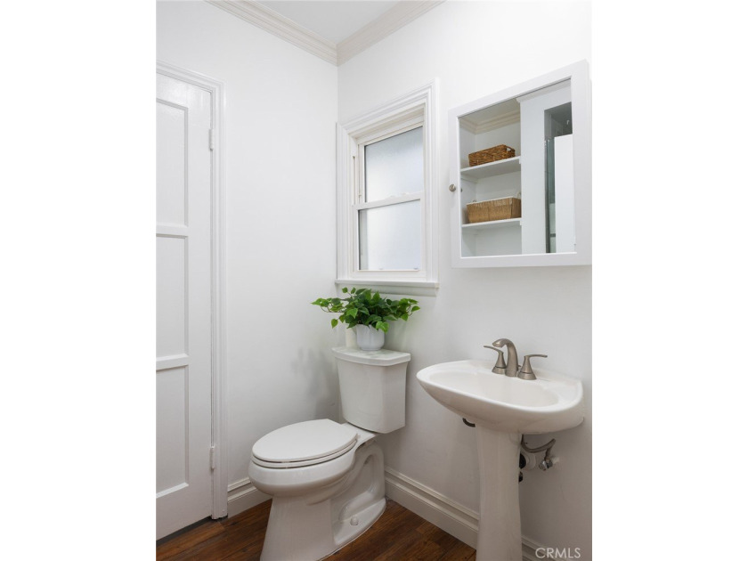 *Single level *2 car garage *Floral Park *Remodeled. Nestled in - photo 23
