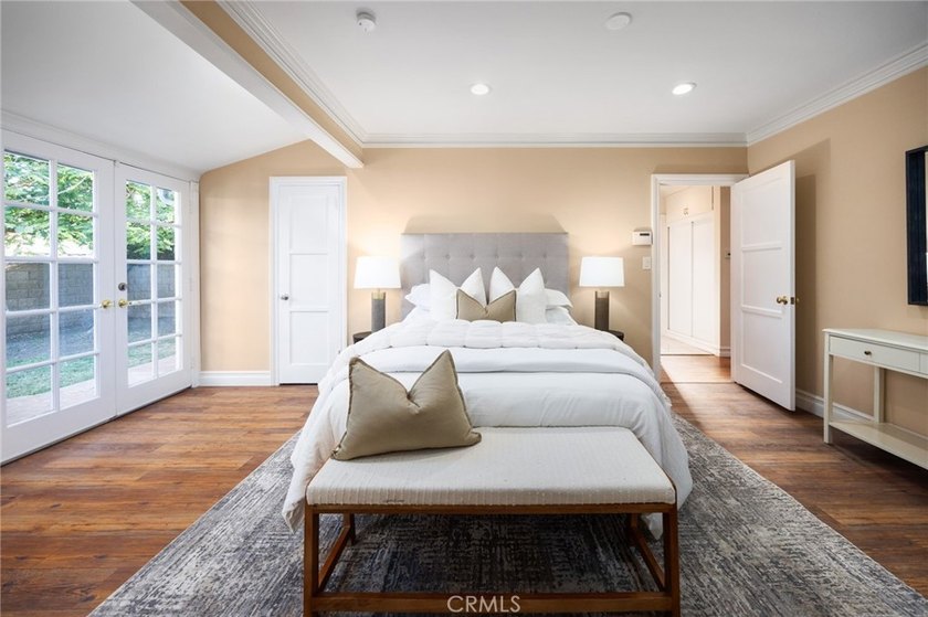*Single level *2 car garage *Floral Park *Remodeled. Nestled in - photo 24