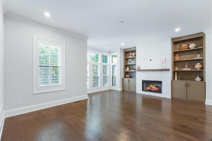 Leave the car behind and enjoy one of Alpharetta's most coveted - photo 29