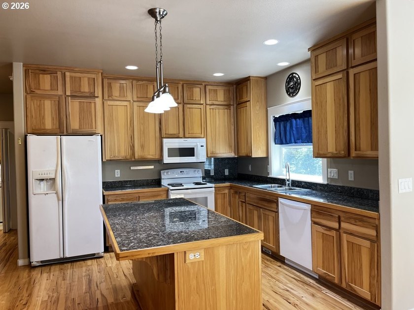 Nestled in a peaceful wooded setting within the desirable Heceta - photo 16