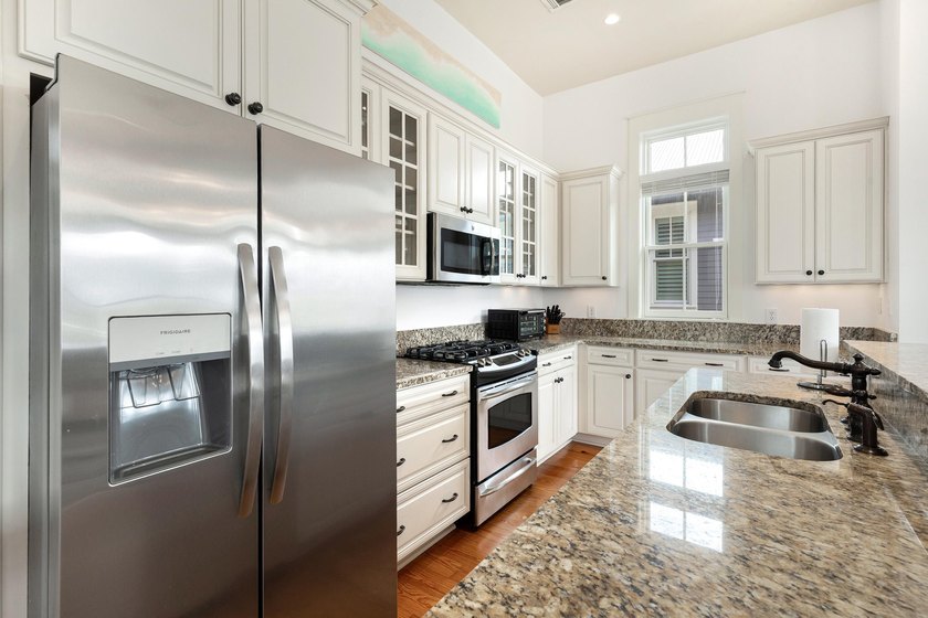 Ideally located just steps from the amenity center, 324 Cypress - photo 8