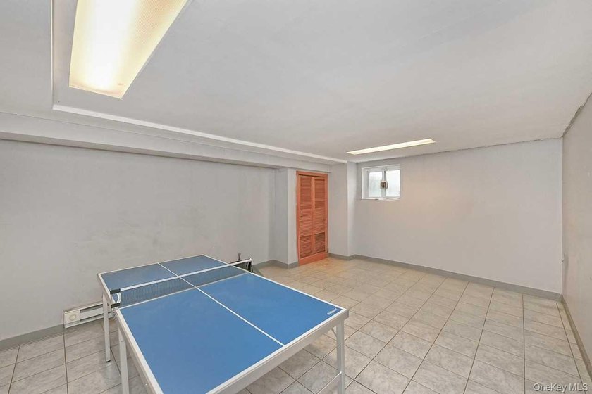 Price Improvement! Welcome to this beautifully maintained home - photo 26