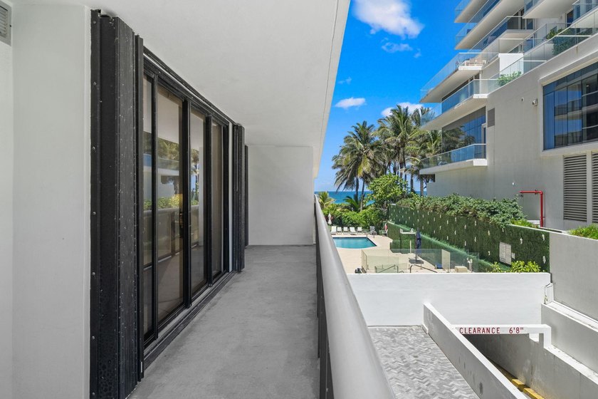 Calling all investors and renovators - this oversized 2 bed, 3 - photo 27