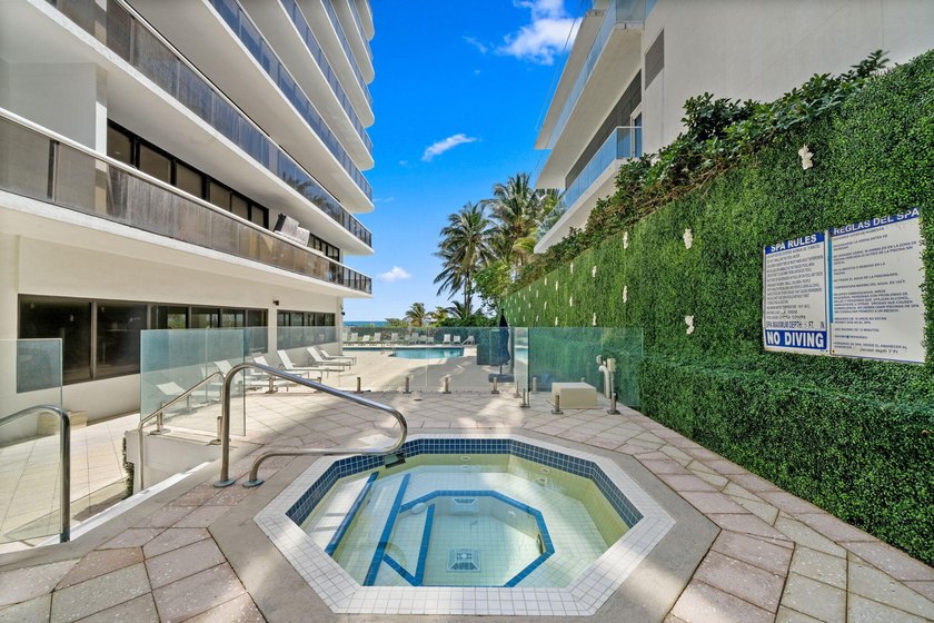 Calling all investors and renovators - this oversized 2 bed, 3 - photo 31