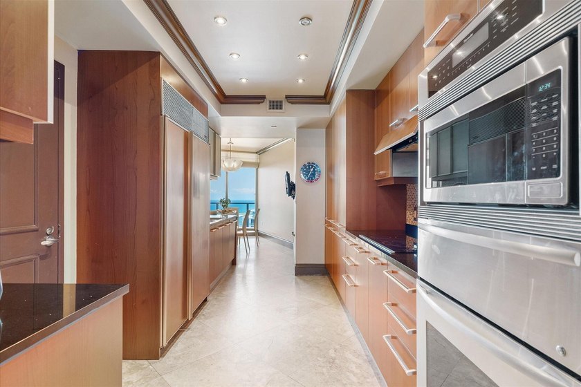 Motivated Seller!! BEST PRICE $$$ for a 3 bedroom in the - photo 17