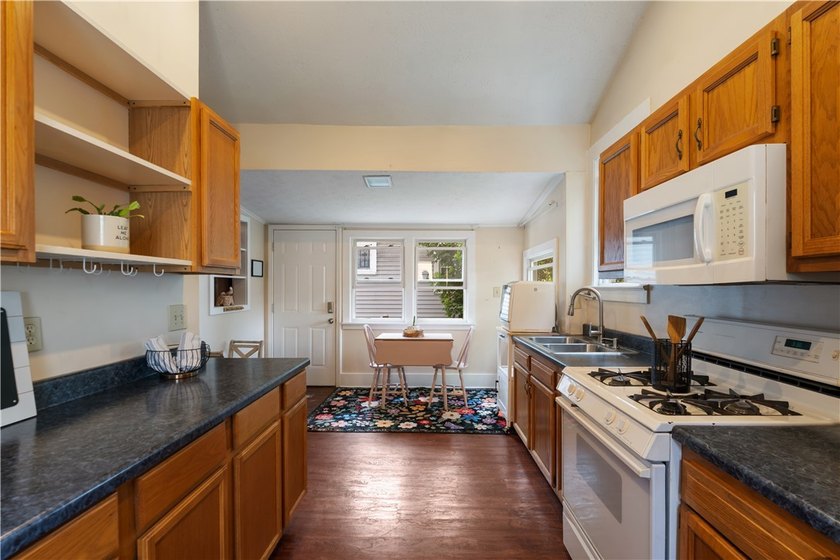 Welcome home to this charming and well-maintained Cape Cod in - photo 18