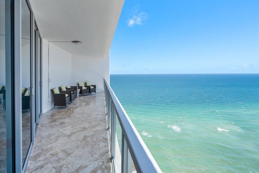 Motivated Seller!! BEST PRICE $$$ for a 3 bedroom in the - photo 39