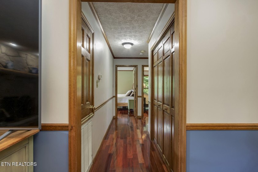 Are you looking for your own waterfront retreat on the beautiful - photo 25