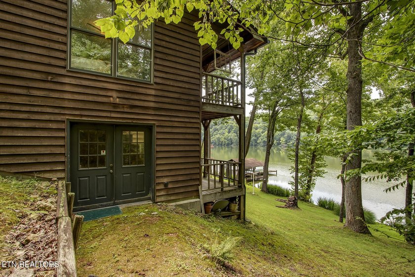 Are you looking for your own waterfront retreat on the beautiful - photo 47