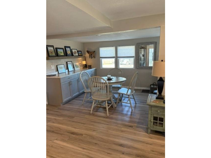 Home Features: 1 Bedroom, 1 Bath (Optional 2nd bedroom within - photo 4