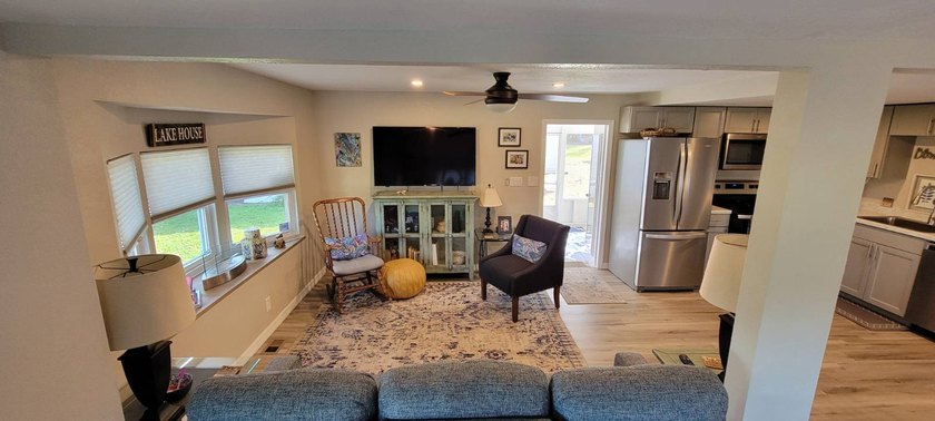 Home Features: 1 Bedroom, 1 Bath (Optional 2nd bedroom within - photo 7