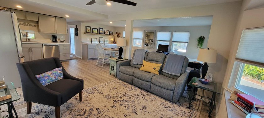 Home Features: 1 Bedroom, 1 Bath (Optional 2nd bedroom within - photo 9