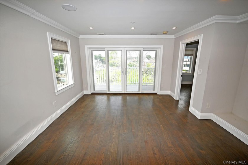 Spacious Waterfront Almost New Construction | 5 Bed | 3 Bath | - photo 33