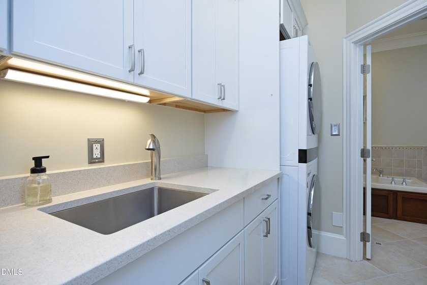 Ready for a new residence in one of Chapel Hill's most coveted - photo 29