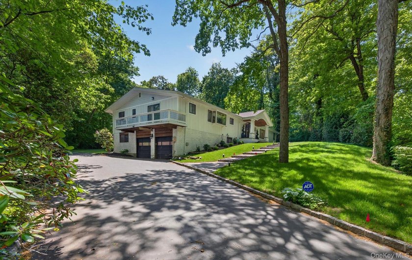 Beautiful Expansive Ponderosa Ranch in the desirable West Hills - photo 38