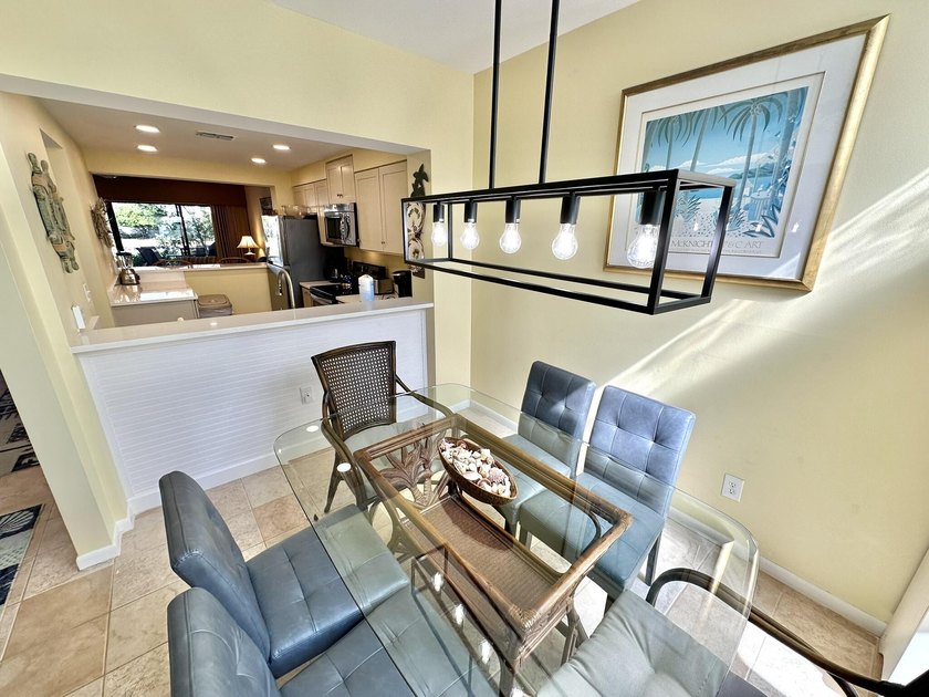 This beautiful Beachwalk Villa is being sold fully furnished and - photo 9