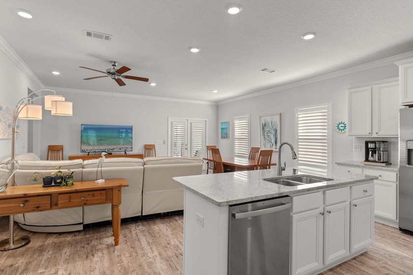 Welcome to a beautifully maintained residence in the heart of - photo 8