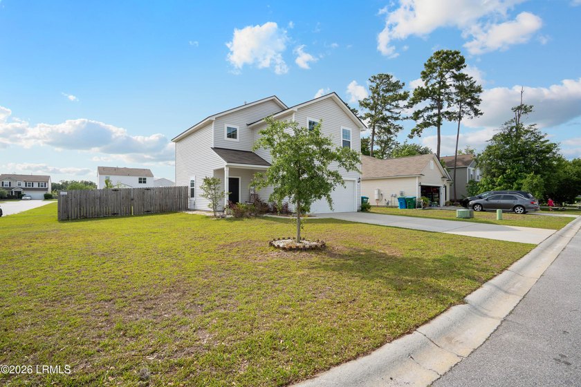 Nestled in the desirable Shadow Moss community, this charming - photo 4