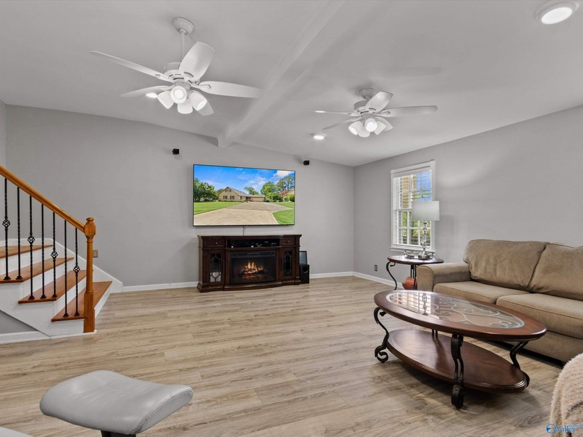 Imagine living just down the street from the Valley Hill Country - photo 12