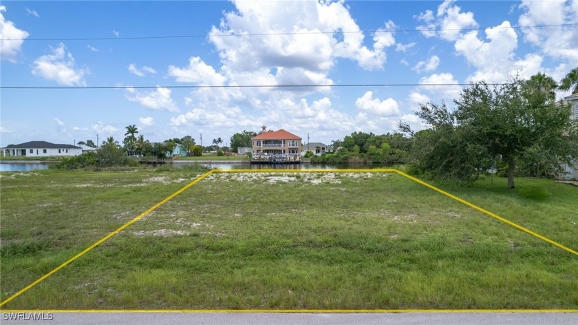 SEAWALL INCLUDED AND COMPLETED!!! Beautiful Direct Gulf access - photo 14