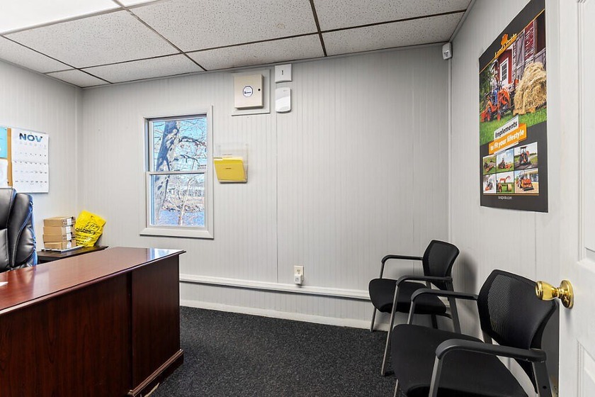 Unlock the potential of this well-maintained commercial property - photo 14