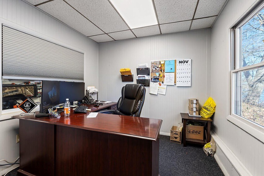 Unlock the potential of this well-maintained commercial property - photo 15