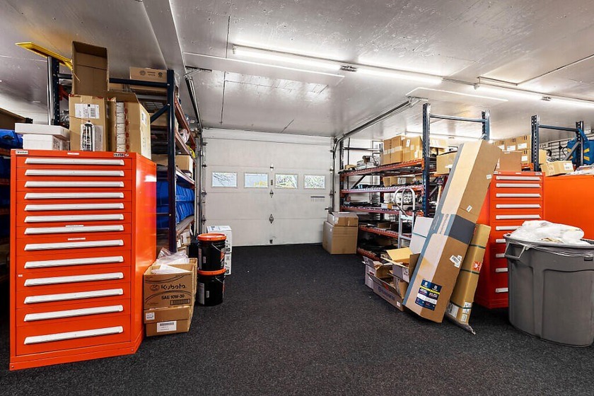 Unlock the potential of this well-maintained commercial property - photo 20