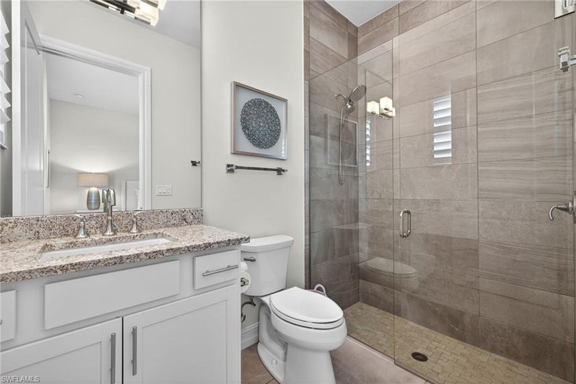 Stunning former *Madison* model home, perfectly positioned on a - photo 27