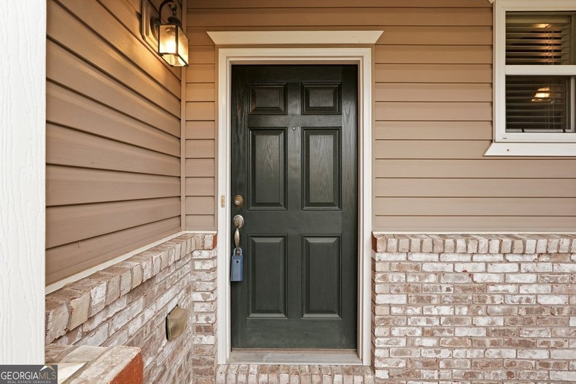 Built in 2005, this 1,551 sq. ft. 2-story townhome features 3 - photo 5