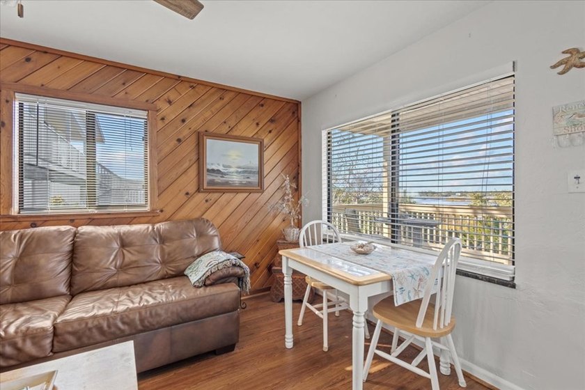 Discover an incredible investment opportunity in the heart of - photo 12