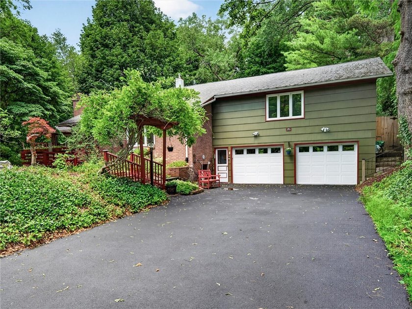 **THIS IS IT!** Welcome to **6 Far View Hills**-an exceptional - photo 3