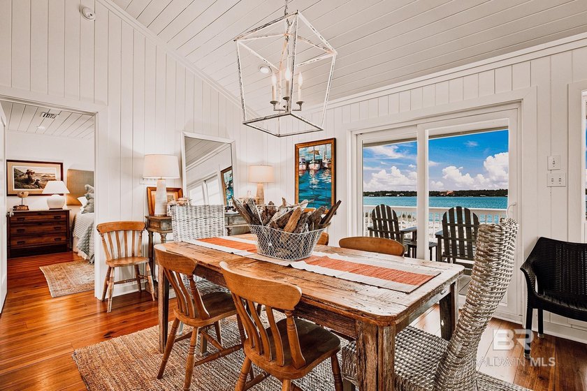 Experience the best of Gulf Coast living in this completely - photo 14