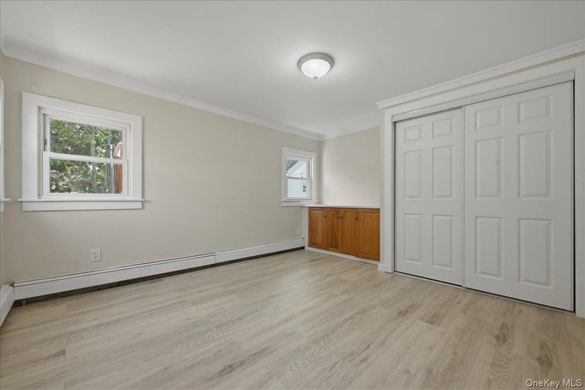 Oversized Property! Terrace Section of Oceanside!Enjoy Generous - photo 14
