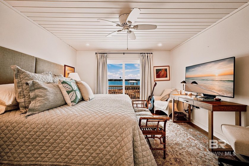 Experience the best of Gulf Coast living in this completely - photo 24