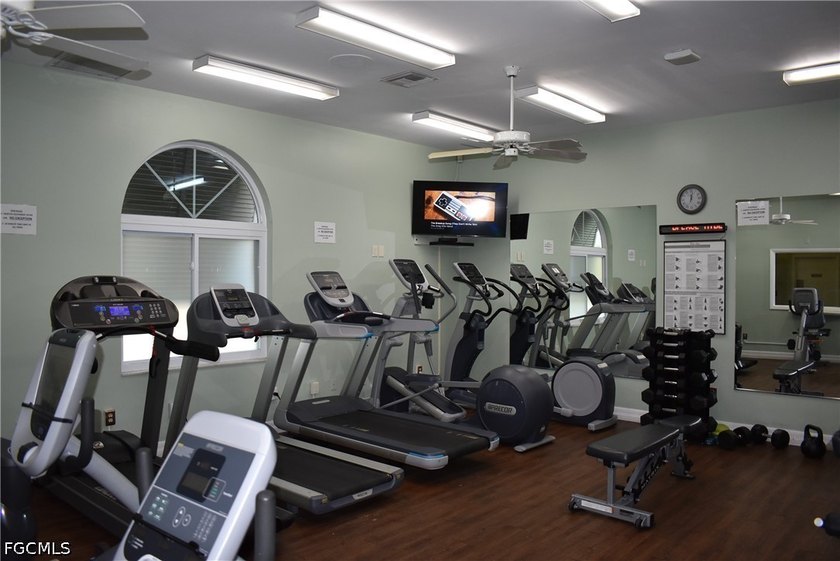 This first-floor, two-bedroom condominium in the Breckenridge - photo 35