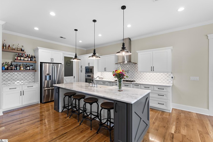 For more information/ to set up your private showing for 209 - photo 10