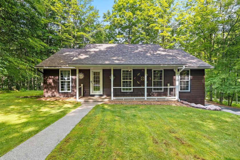 Situated on beautiful McCauslin Brook Golf Course, this well - photo 37