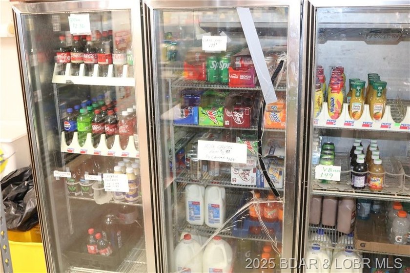 TWO FOR THE PRICE OF ONE.....two convenience stores with all - photo 40