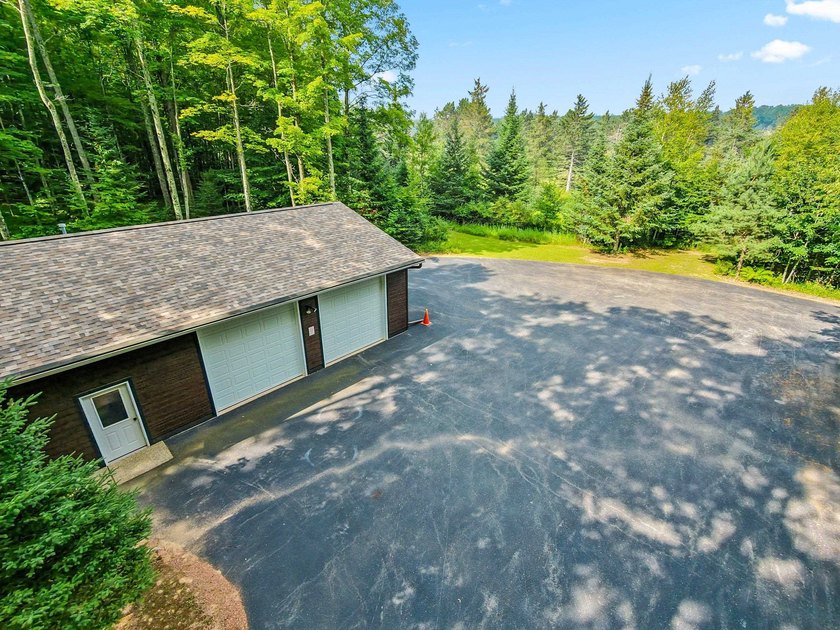 Situated on beautiful McCauslin Brook Golf Course, this well - photo 46