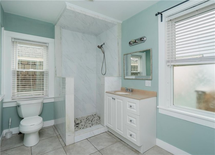 Incredible downtown location! Steps away from downtown Newport - photo 15
