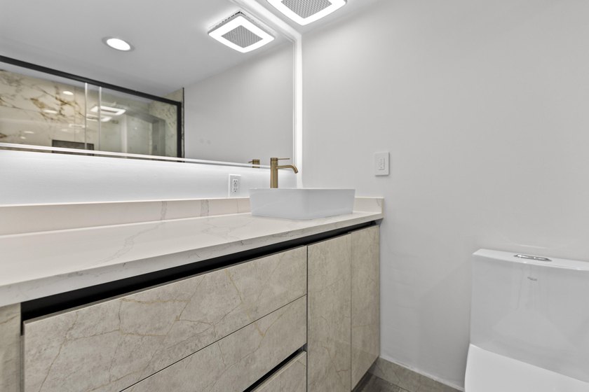 Rarely available! This stunning 2-bedroom, 2-bath corner unit in - photo 17