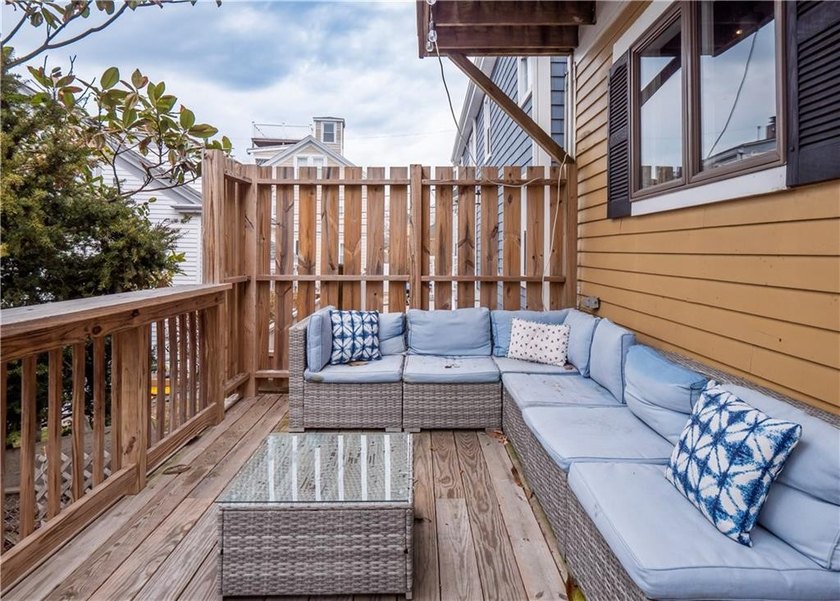 Incredible downtown location! Steps away from downtown Newport - photo 23