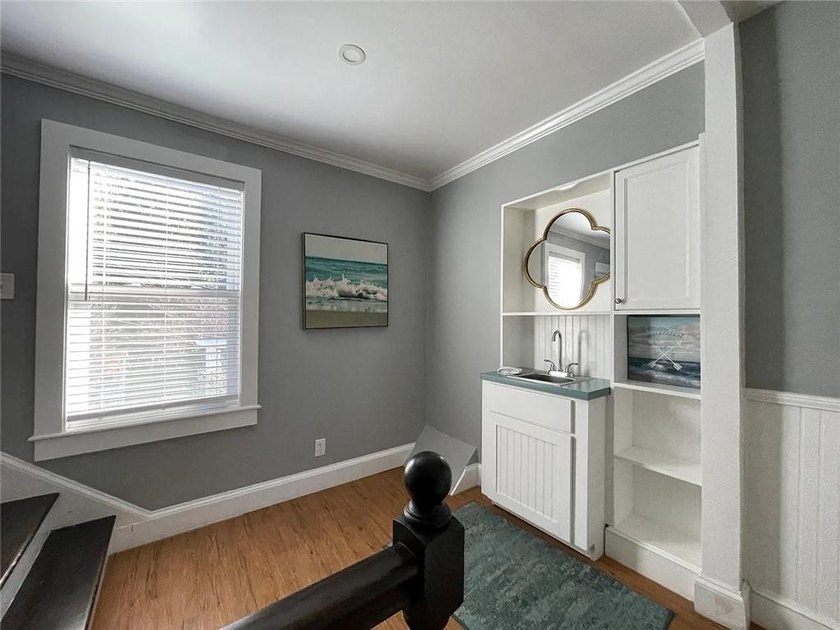 Incredible downtown location! Steps away from downtown Newport - photo 24