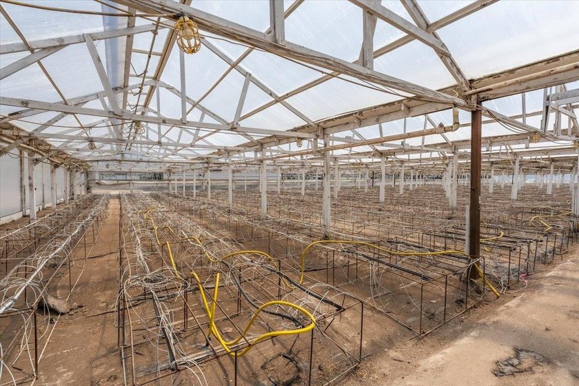 Riverview Farms is a 22.3-acre, two-parcel cannabis cultivation - photo 17
