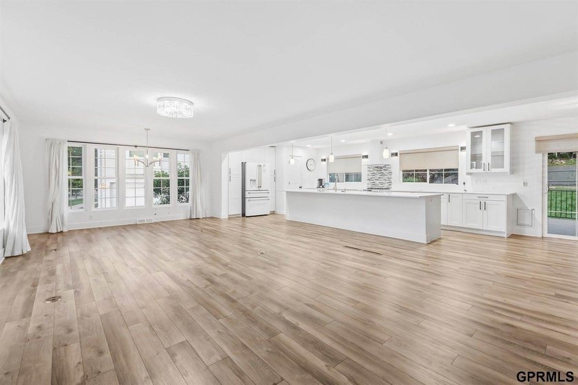 Welcome to this completely renovated Regency Gem! There is so - photo 5