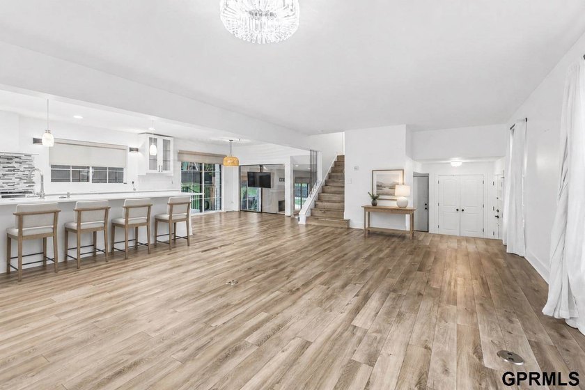 Welcome to this completely renovated Regency Gem! There is so - photo 9