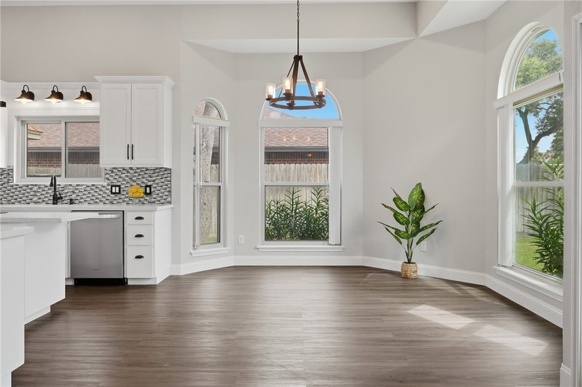 Welcome home to a property where every detail has been - photo 12